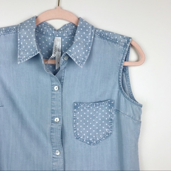 Liverpool Jeans Split Back Sleeveless Top Chambray Polka Dot Frayed Size Small - Picture 4 of 8